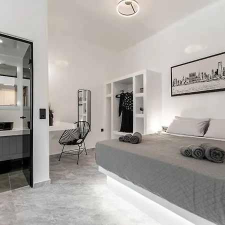 Fth Naxos 2 - Effortless Island Escape Apartment *